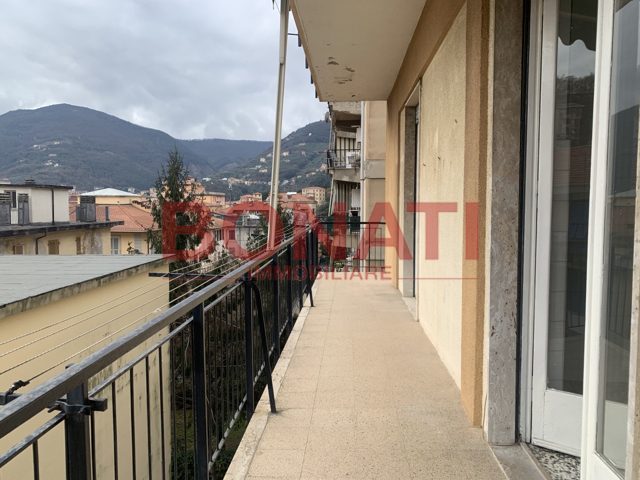Appartamento in vendita a La Spezia, 4 locali, prezzo € 170.000 | PortaleAgenzieImmobiliari.it