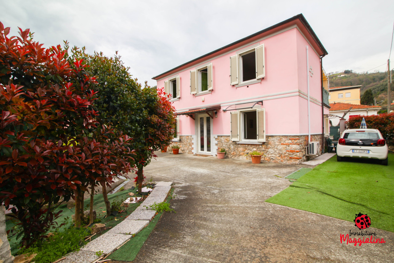 Villa in vendita a Arcola, 5 locali, prezzo € 317.000 | PortaleAgenzieImmobiliari.it