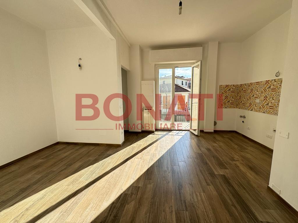 Appartamento in vendita a La Spezia, 4 locali, prezzo € 185.000 | PortaleAgenzieImmobiliari.it
