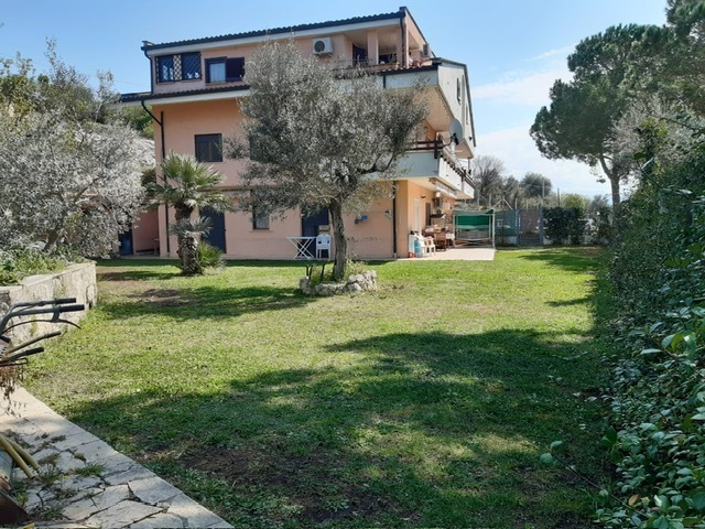 Appartamento in vendita a Guidonia Montecelio, 4 locali, prezzo € 215.000 | PortaleAgenzieImmobiliari.it