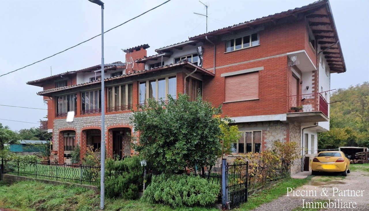 Appartamento in vendita a Tuoro sul Trasimeno, 5 locali, prezzo € 90.000 | PortaleAgenzieImmobiliari.it