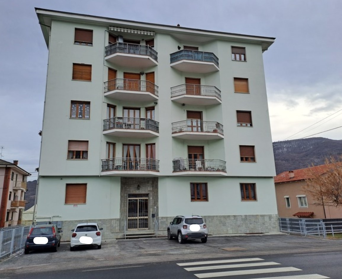 Appartamento in vendita a Piasco, 6 locali, prezzo € 43.892 | PortaleAgenzieImmobiliari.it