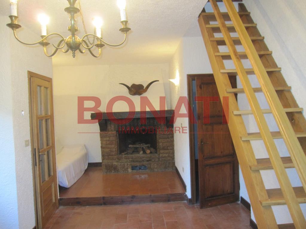 Villa a Schiera in vendita a Fivizzano, 5 locali, prezzo € 160.000 | PortaleAgenzieImmobiliari.it