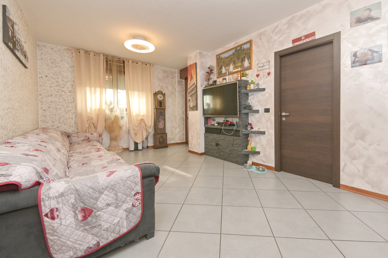 Appartamento in vendita a Torino, 4 locali, prezzo € 209.000 | PortaleAgenzieImmobiliari.it