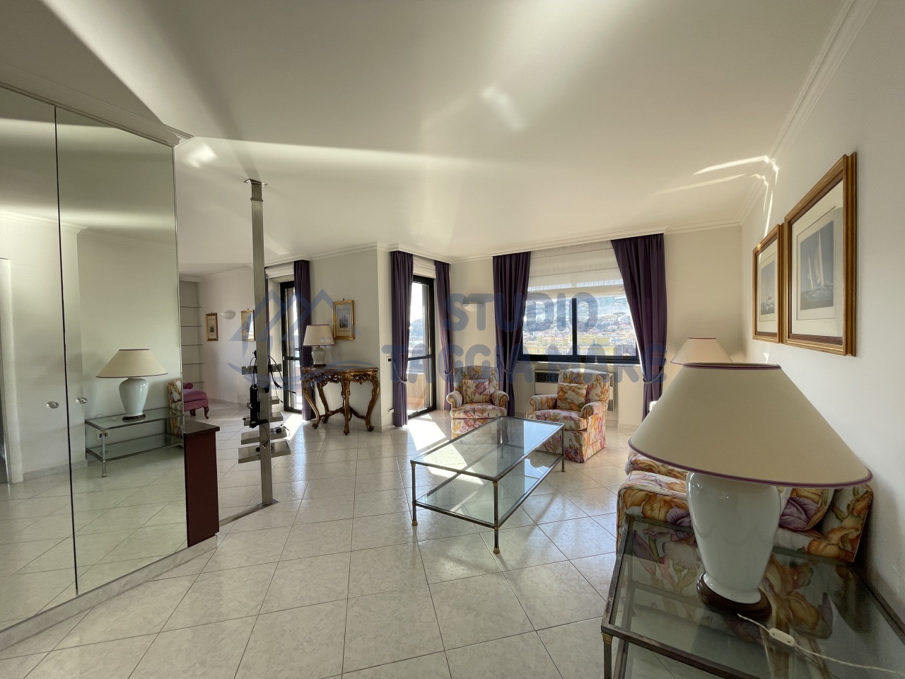 Appartamento in affitto a Taggia, 4 locali, prezzo € 1.500 | PortaleAgenzieImmobiliari.it