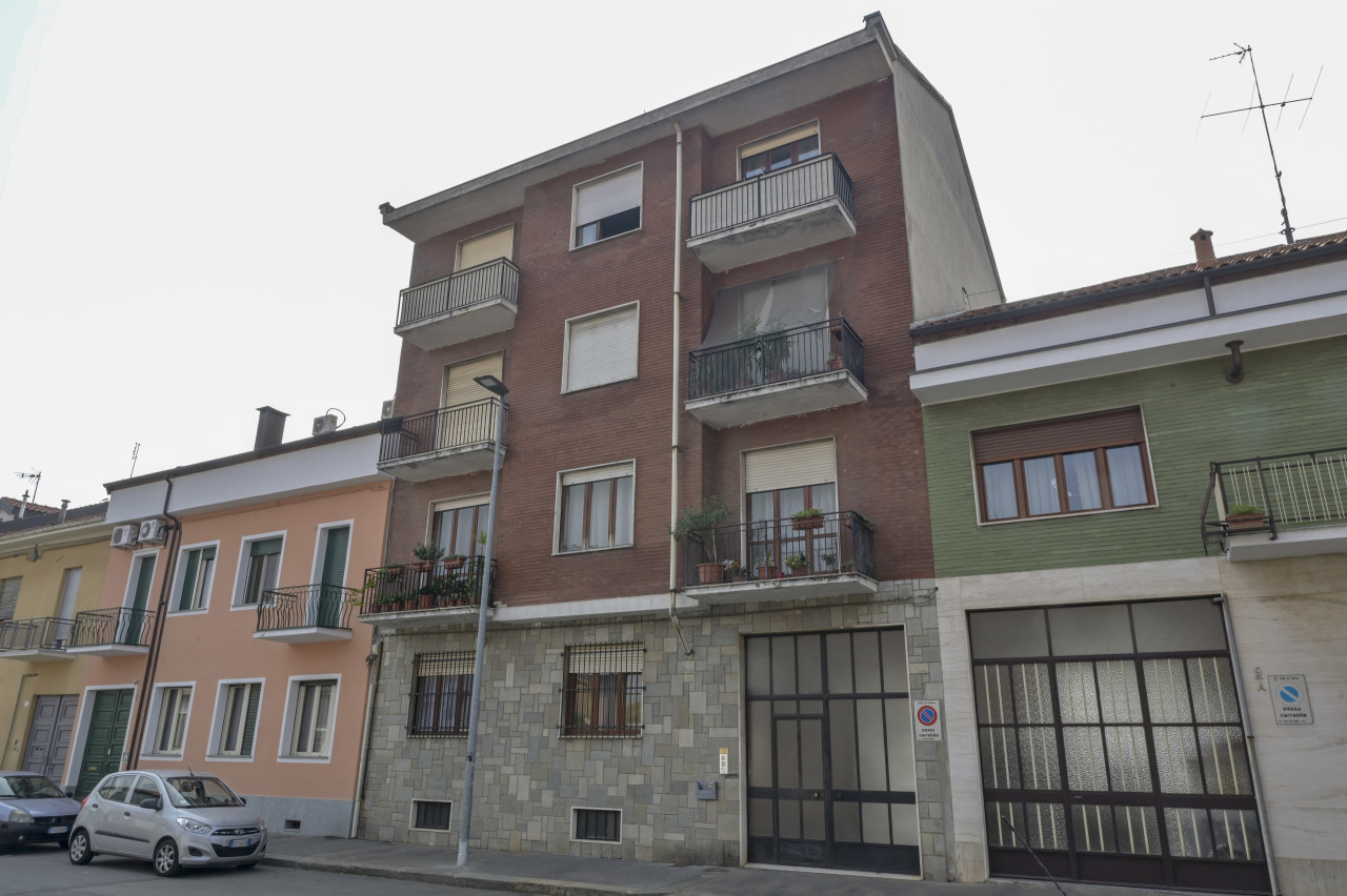 Appartamento in vendita a Torino, 3 locali, prezzo € 79.000 | PortaleAgenzieImmobiliari.it