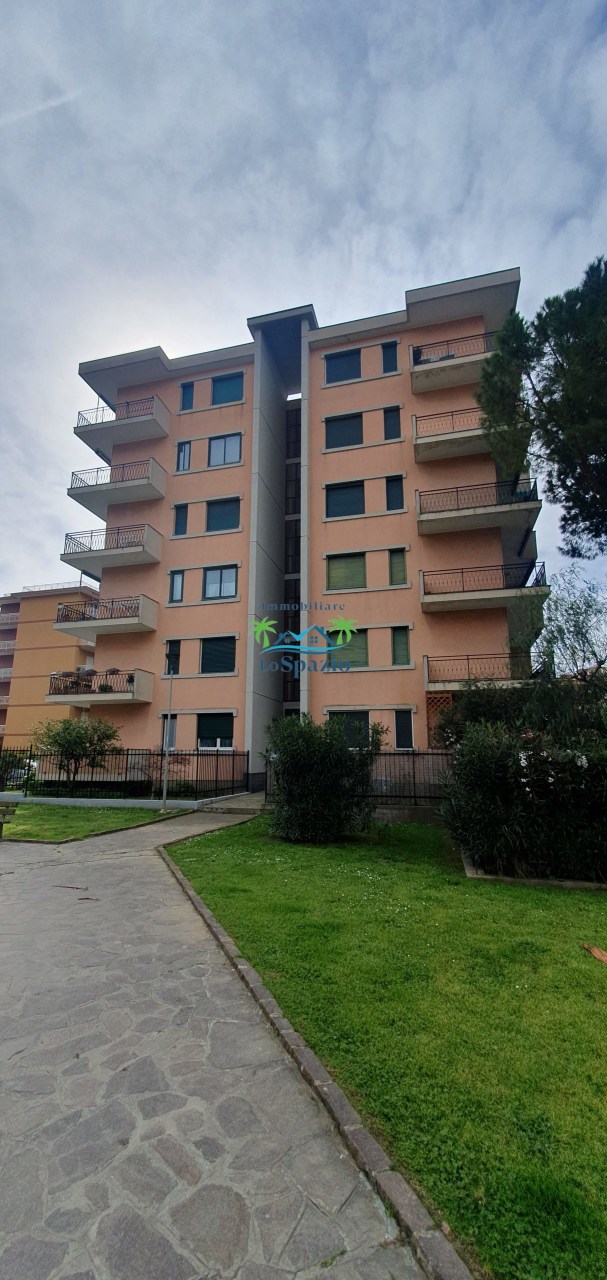 Appartamento in affitto a Andora, 3 locali, prezzo € 1.500 | PortaleAgenzieImmobiliari.it