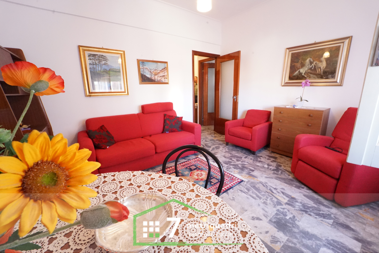 Appartamento in affitto a Chiavari, 3 locali, prezzo € 600 | PortaleAgenzieImmobiliari.it