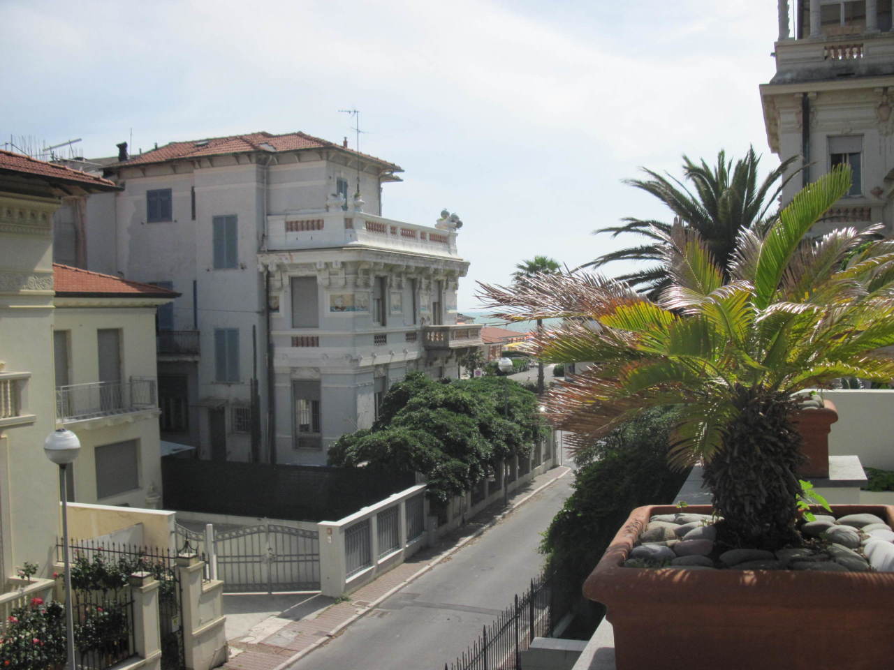 Appartamento in vendita a Viareggio, 6 locali, prezzo € 1.000.000 | PortaleAgenzieImmobiliari.it