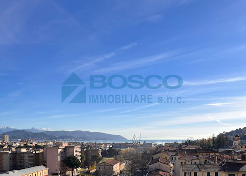 Appartamento in vendita a La Spezia, 2 locali, prezzo € 40.000 | PortaleAgenzieImmobiliari.it