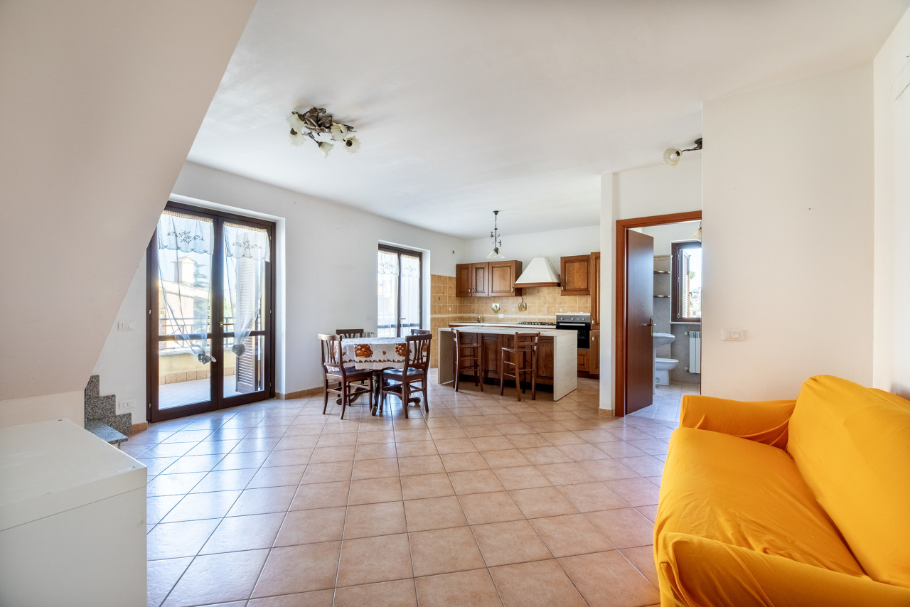 Appartamento in vendita a Monte Compatri, 3 locali, prezzo € 166.000 | PortaleAgenzieImmobiliari.it