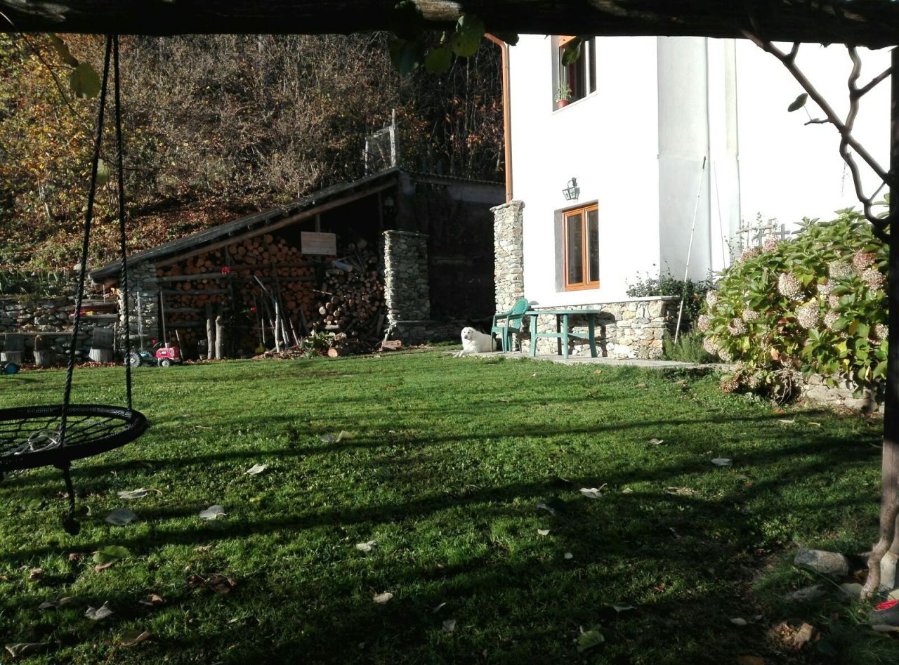 Villa in vendita a Osiglia, 7 locali, prezzo € 240.000 | PortaleAgenzieImmobiliari.it