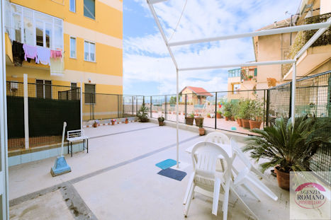 Appartamento in vendita a Albisola Superiore, 4 locali, prezzo € 340.000 | PortaleAgenzieImmobiliari.it