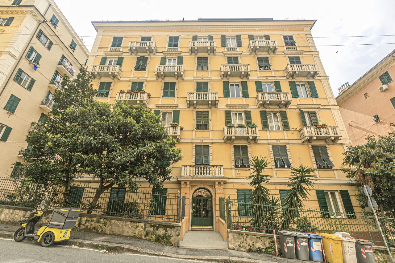 Ufficio / Studio in vendita a Genova, 5 locali, prezzo € 79.000 | PortaleAgenzieImmobiliari.it