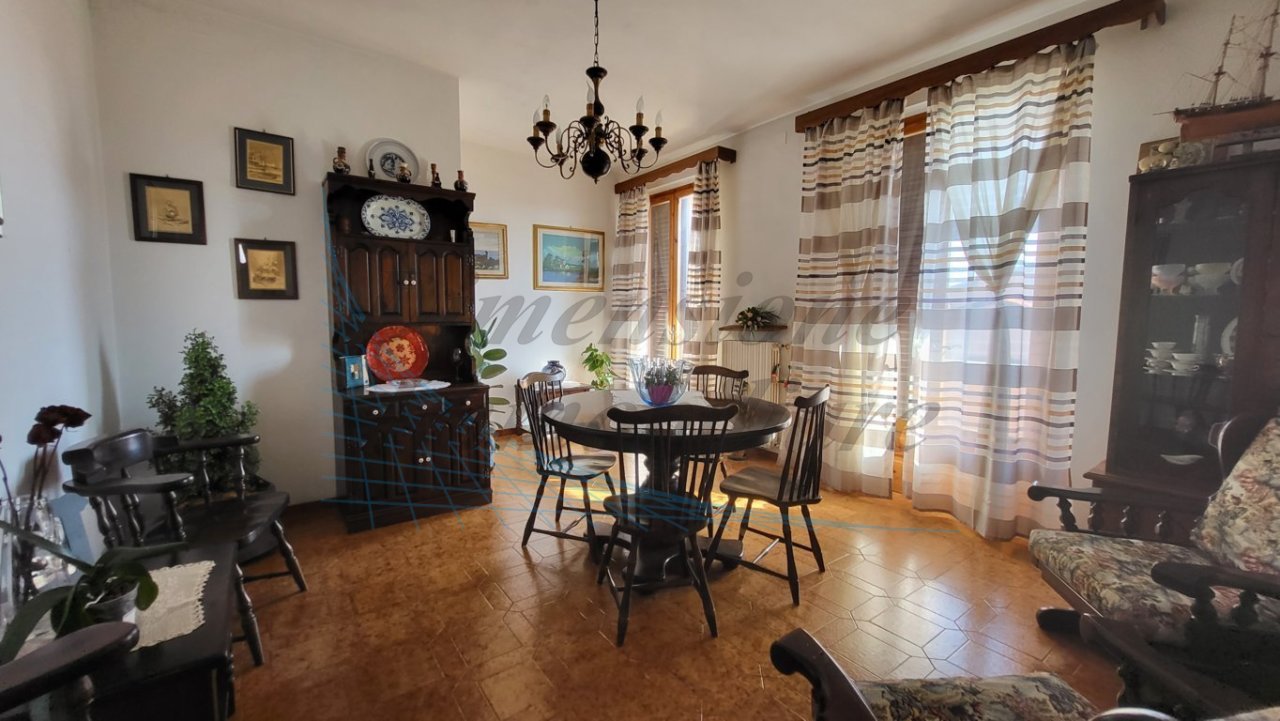 Villa a Schiera in vendita a Rosignano Marittimo, 6 locali, prezzo € 250.000 | PortaleAgenzieImmobiliari.it