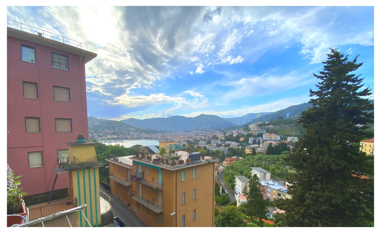 Appartamento in vendita a Rapallo, 2 locali, prezzo € 240.000 | PortaleAgenzieImmobiliari.it