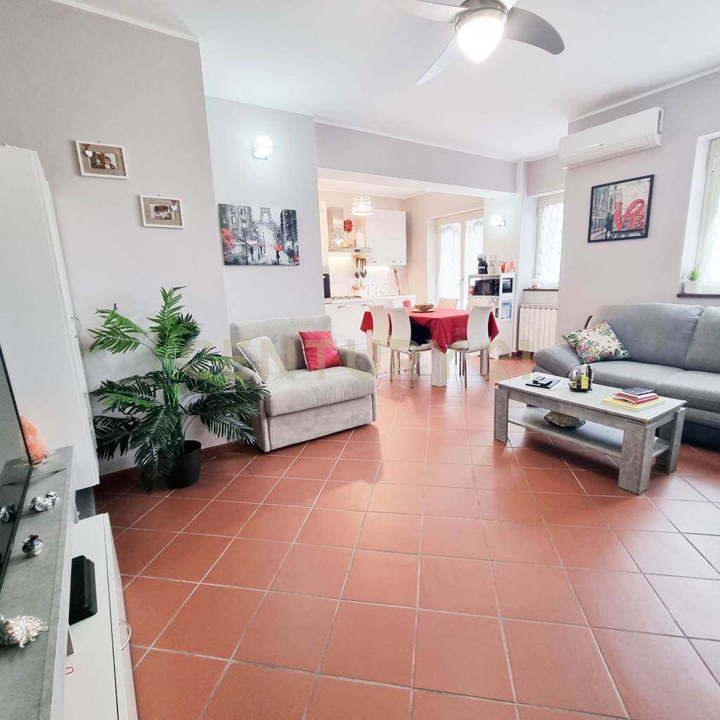 Appartamento in vendita a Taormina, 2 locali, prezzo € 285.000 | PortaleAgenzieImmobiliari.it