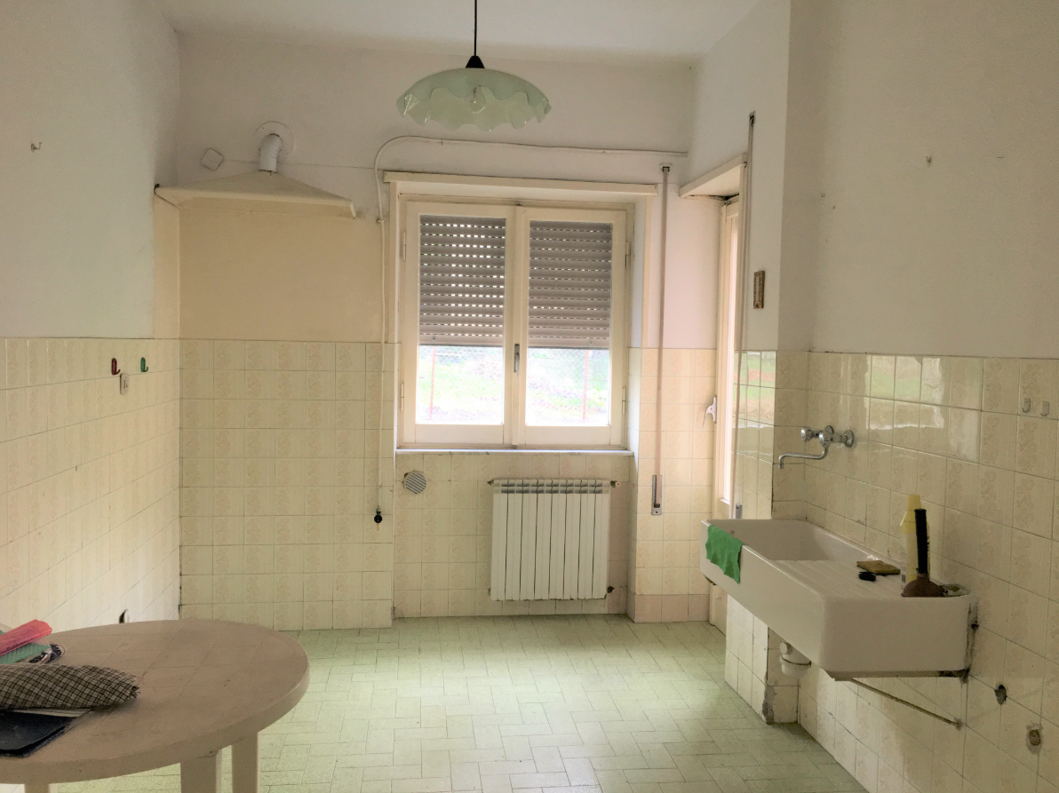 Appartamento in vendita a Anagni, 5 locali, prezzo € 65.000 | PortaleAgenzieImmobiliari.it