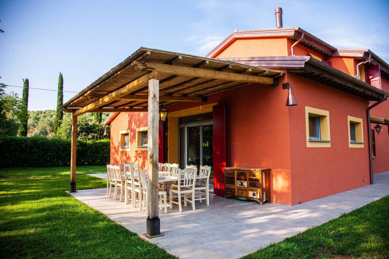Villa in affitto a Orbetello, 7 locali, prezzo € 30.000 | PortaleAgenzieImmobiliari.it