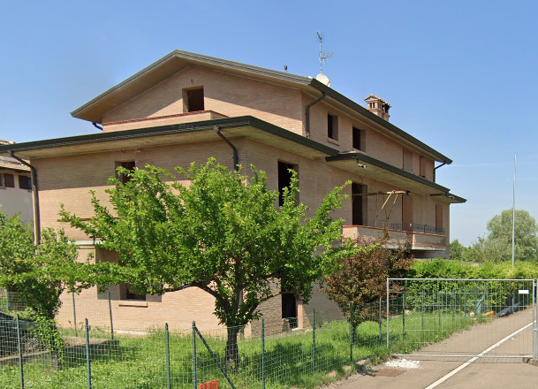 Soluzione Indipendente in vendita a Reggio Emilia, 7 locali, prezzo € 289.000 | PortaleAgenzieImmobiliari.it