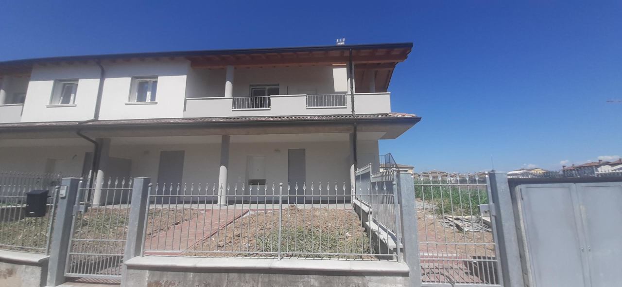 Appartamento in vendita a Azzano Mella, 4 locali, prezzo € 265.000 | PortaleAgenzieImmobiliari.it