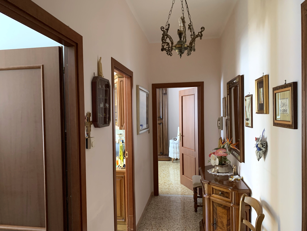 Appartamento in vendita a Anagni, 4 locali, prezzo € 60.000 | PortaleAgenzieImmobiliari.it