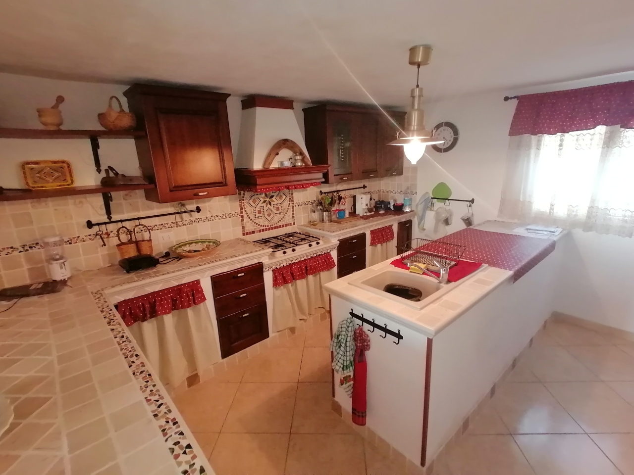 Villa in vendita a Torricella del Pizzo, 13 locali, prezzo € 200.000 | PortaleAgenzieImmobiliari.it