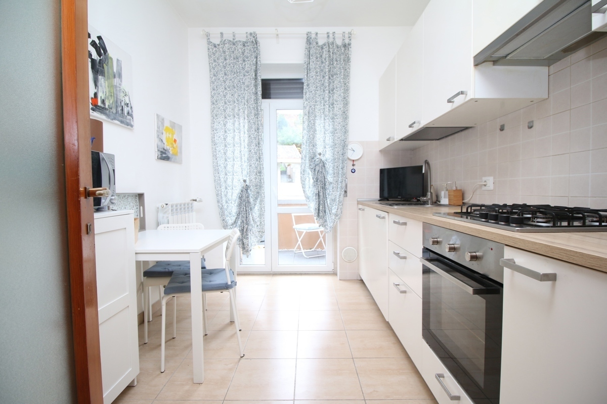 Appartamento in vendita a Como, 3 locali, prezzo € 179.000 | PortaleAgenzieImmobiliari.it
