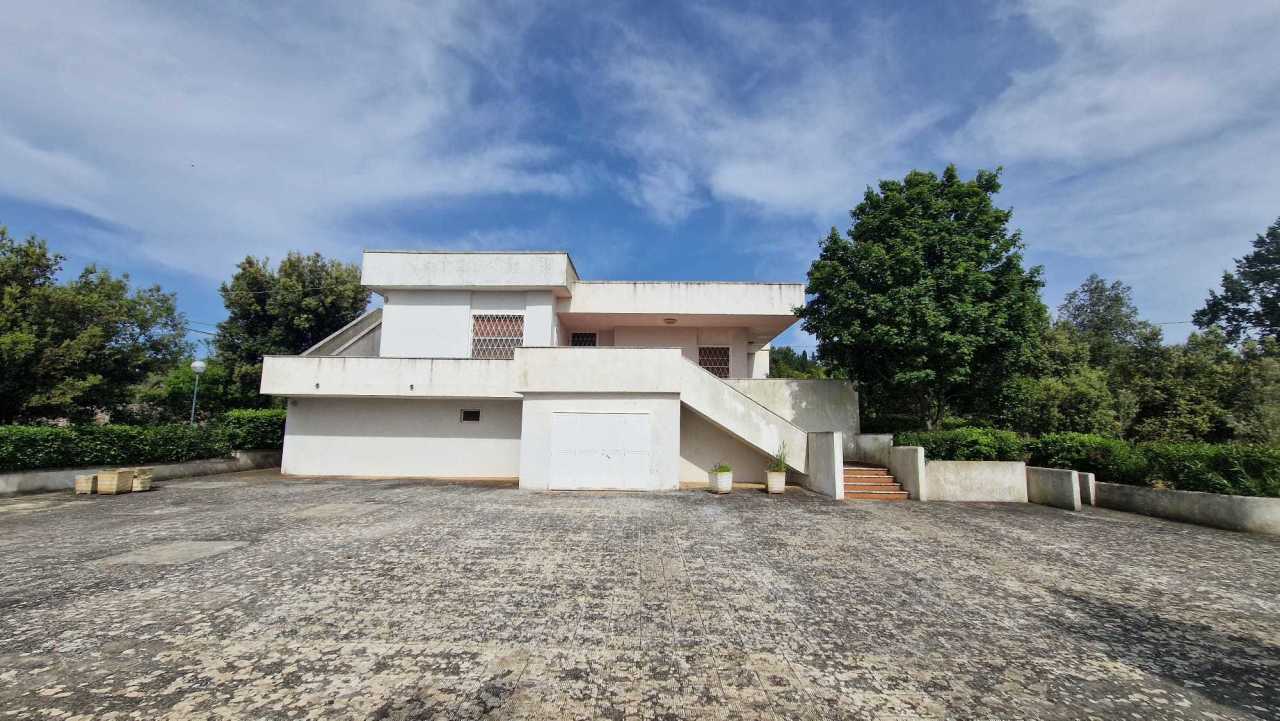 Villa in vendita a Monopoli, 3 locali, prezzo € 350.000 | PortaleAgenzieImmobiliari.it