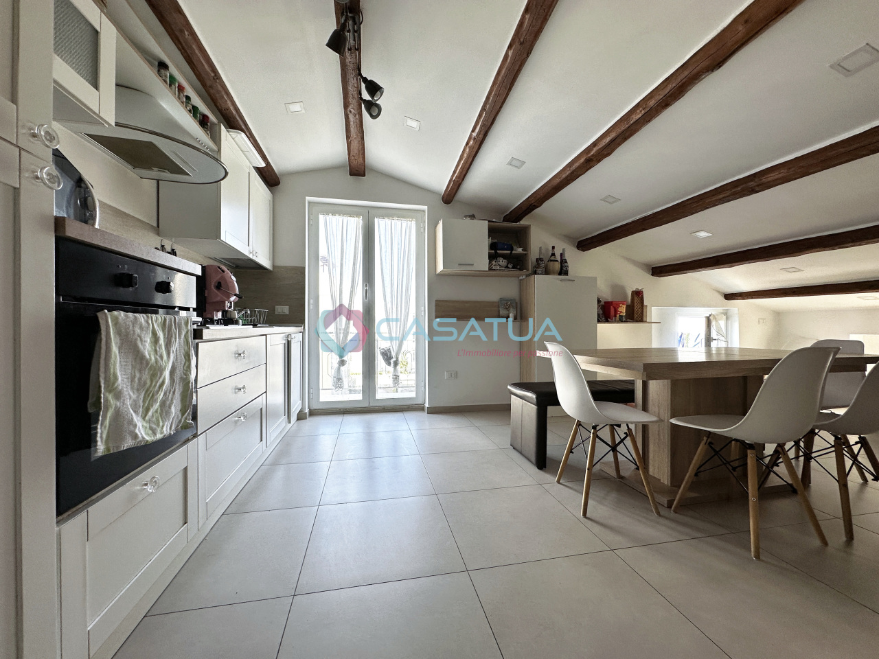 Appartamento in vendita a Alba Adriatica, 4 locali, prezzo € 108.000 | PortaleAgenzieImmobiliari.it
