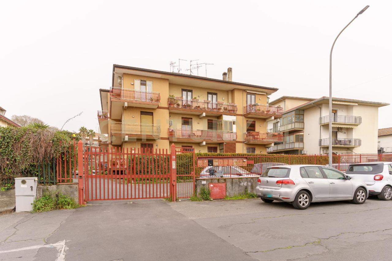 Appartamento in vendita a Valverde, 4 locali, prezzo € 158.000 | PortaleAgenzieImmobiliari.it
