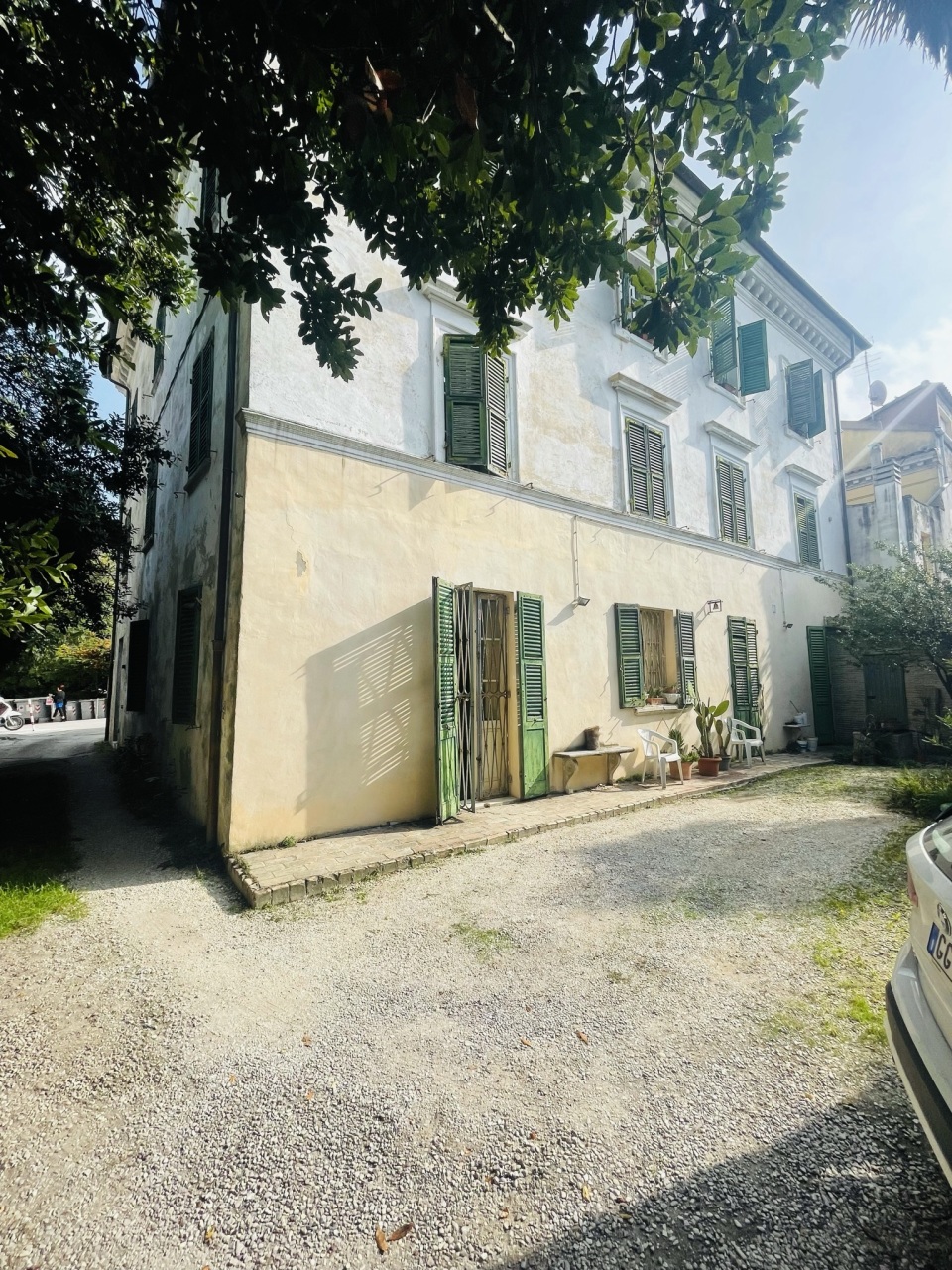 Villa in vendita a Falconara Marittima, 20 locali, prezzo € 450.000 | PortaleAgenzieImmobiliari.it