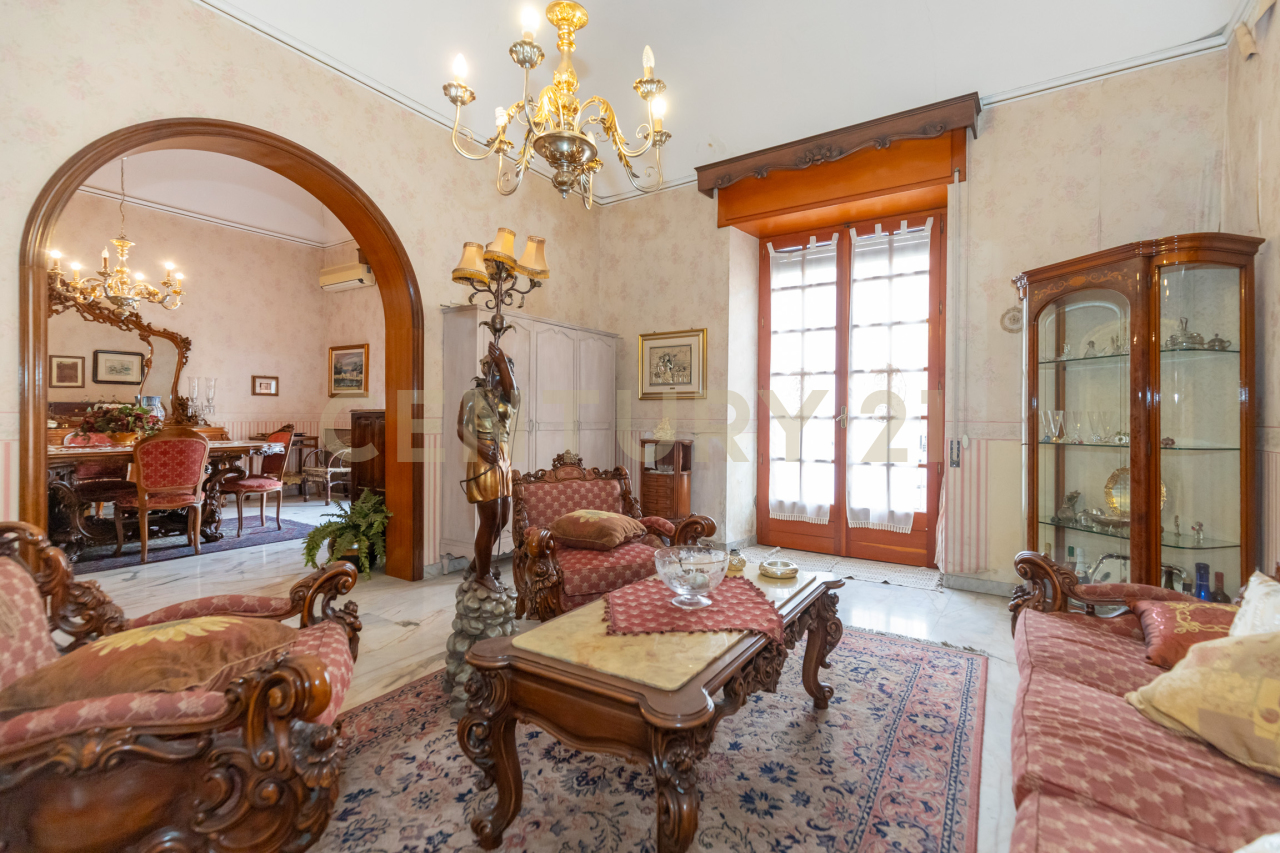 Appartamento in vendita a Catania, 4 locali, prezzo € 150.000 | PortaleAgenzieImmobiliari.it