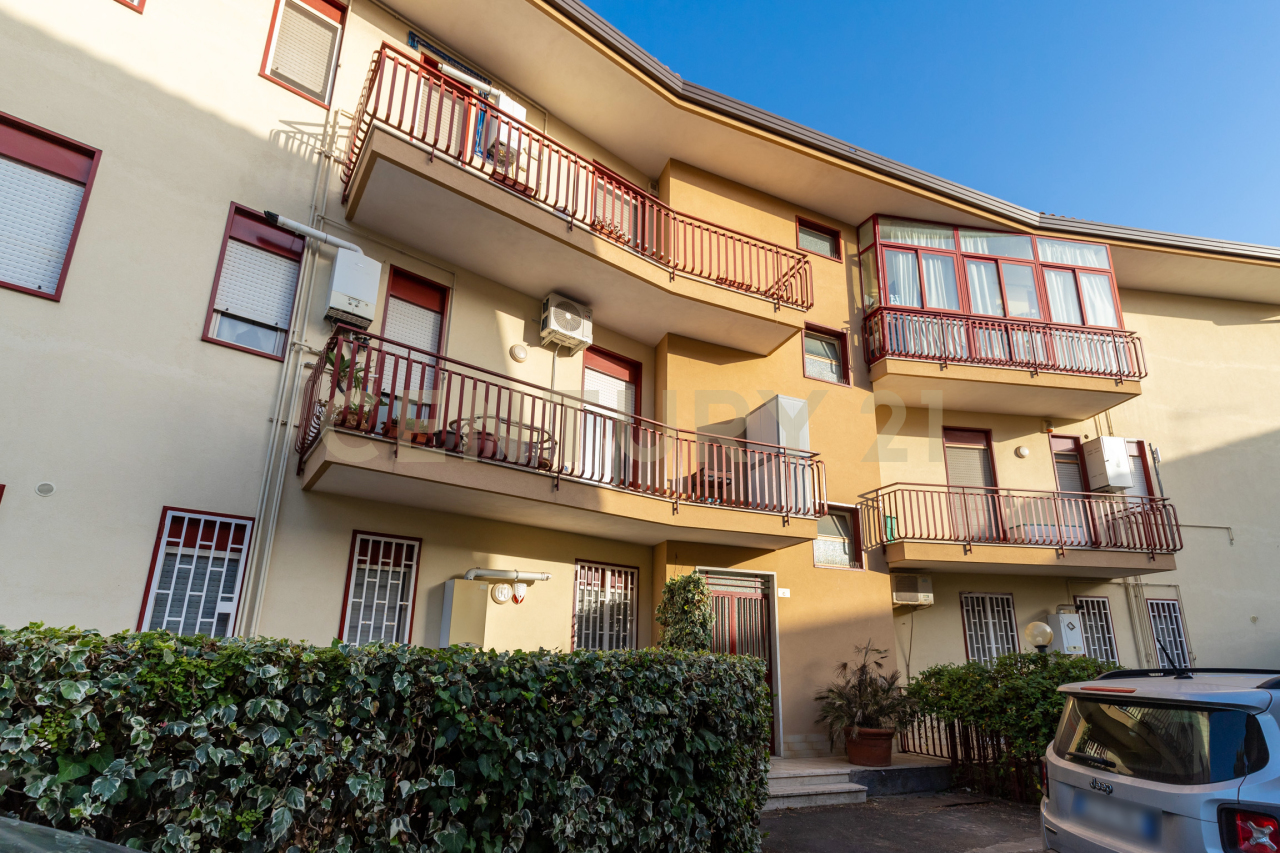 Appartamento in vendita a San Giovanni la Punta, 5 locali, prezzo € 149.000 | PortaleAgenzieImmobiliari.it