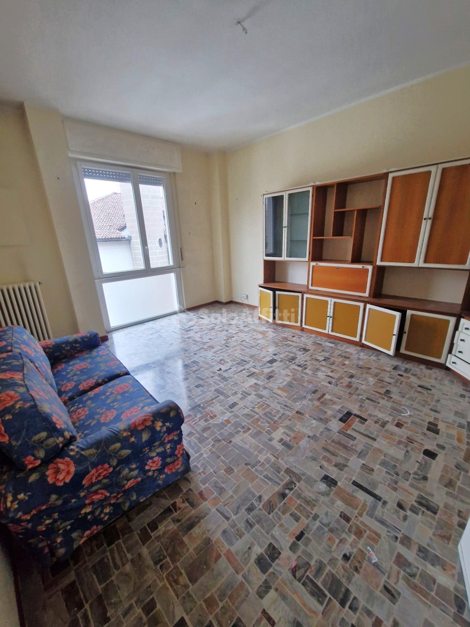 Appartamento in affitto a Seregno, 2 locali, prezzo € 500 | PortaleAgenzieImmobiliari.it
