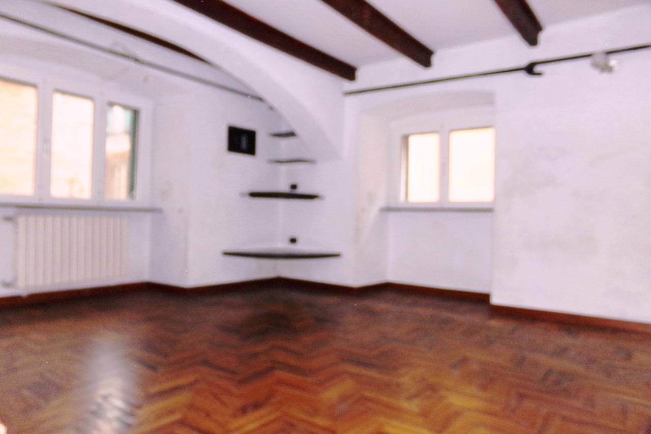 Appartamento in vendita a Imperia, 3 locali, prezzo € 130.000 | PortaleAgenzieImmobiliari.it