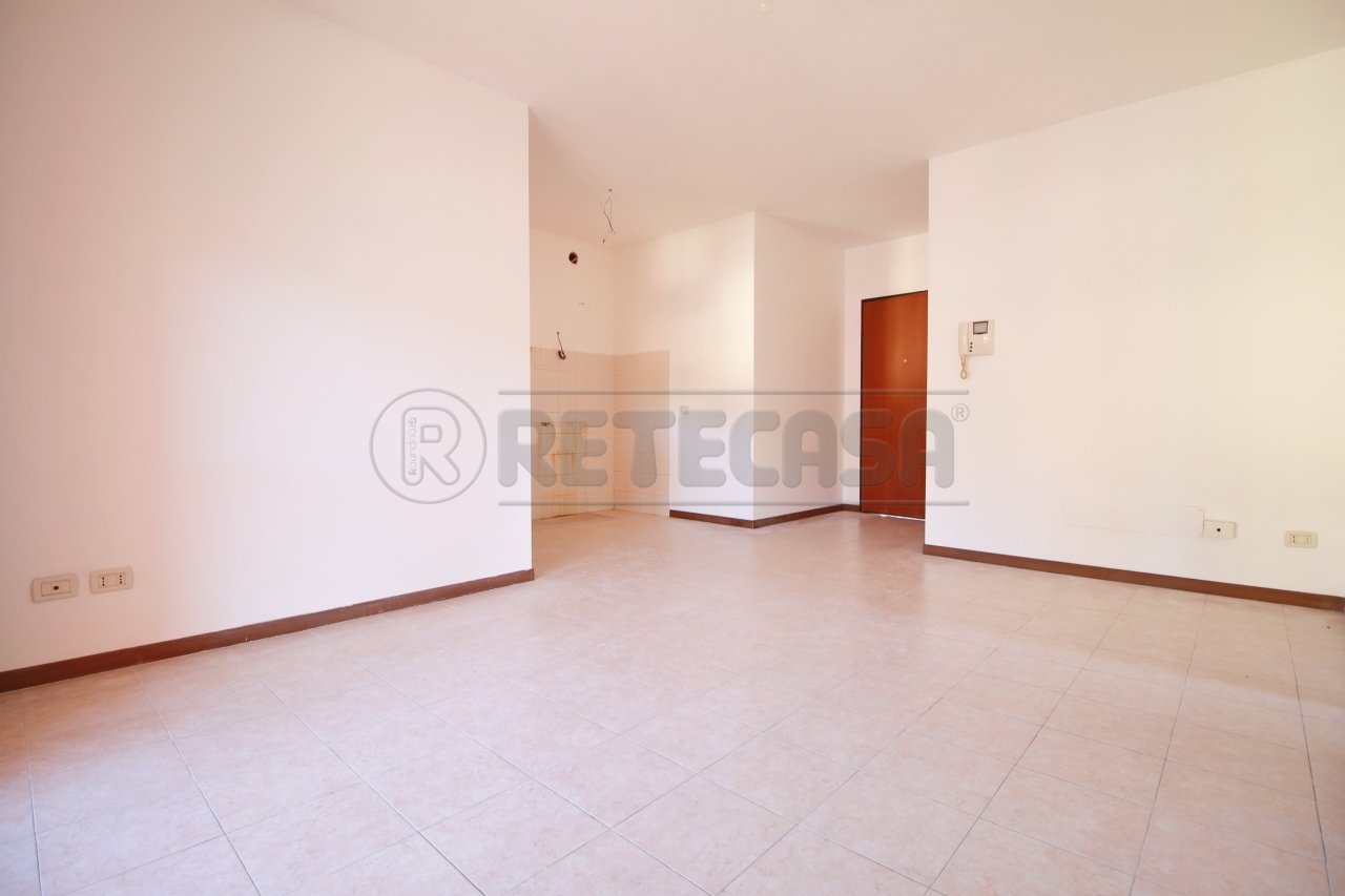 Appartamento in vendita a Zermeghedo, 3 locali, prezzo € 80.000 | PortaleAgenzieImmobiliari.it