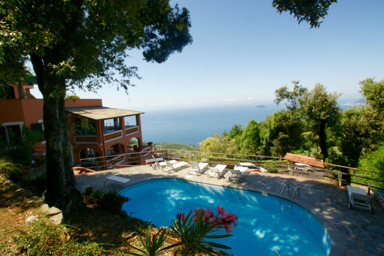 Villa in vendita a Lerici, 17 locali, prezzo € 2.400.000 | PortaleAgenzieImmobiliari.it