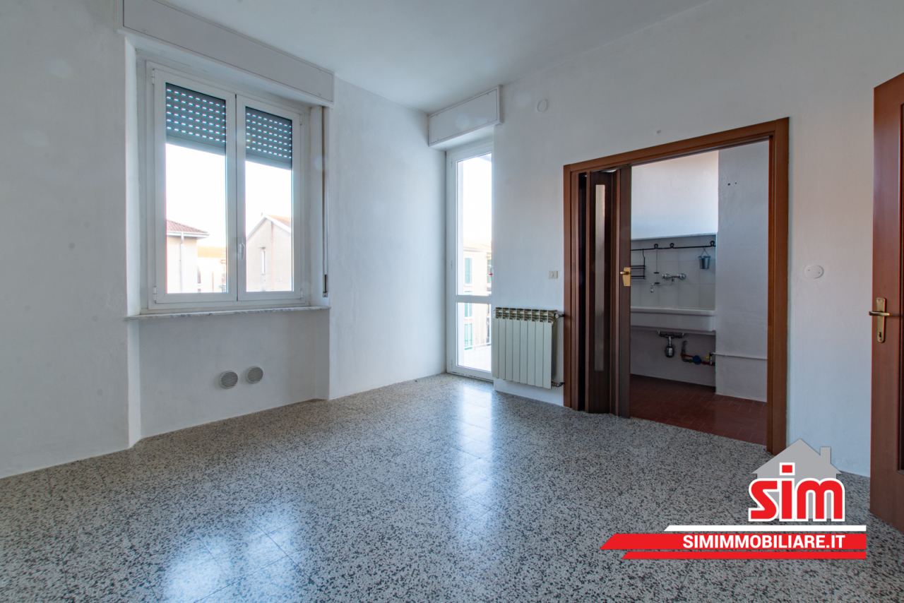 Appartamento in vendita a Galliate, 3 locali, prezzo € 60.000 | PortaleAgenzieImmobiliari.it