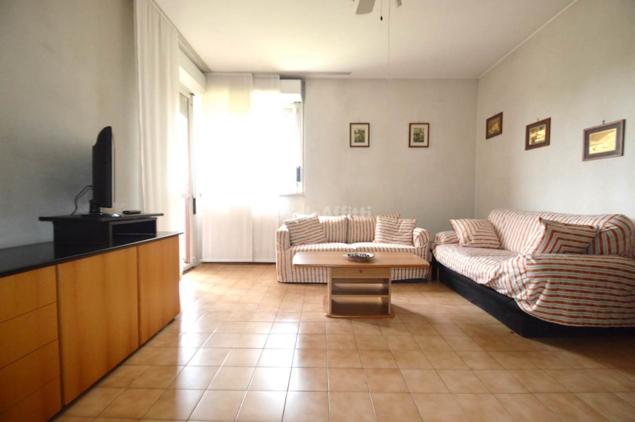 Appartamento in affitto a Rozzano, 4 locali, prezzo € 1.240 | PortaleAgenzieImmobiliari.it
