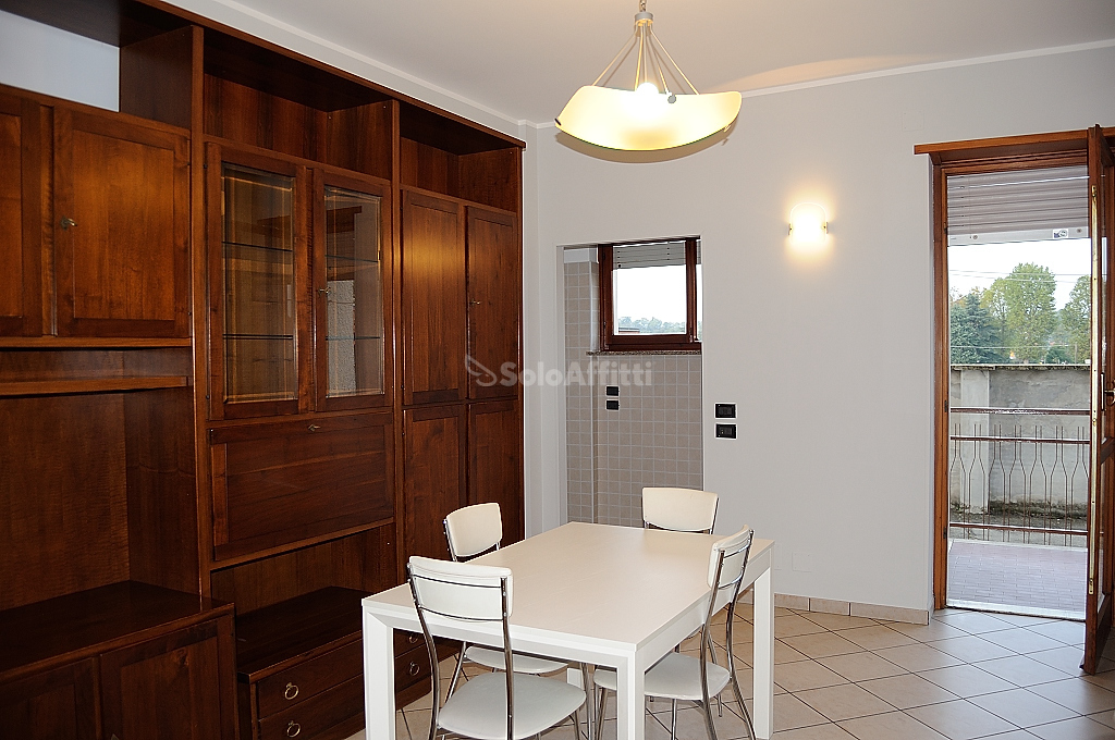 Appartamento in affitto a Ciriè, 3 locali, prezzo € 400 | CambioCasa.it