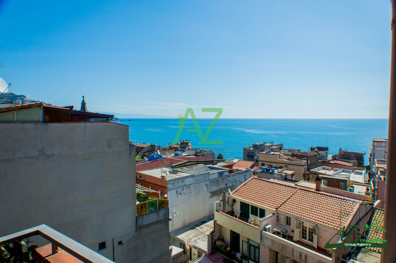Appartamento in vendita a Giardini-Naxos, 2 locali, prezzo € 97.000 | PortaleAgenzieImmobiliari.it