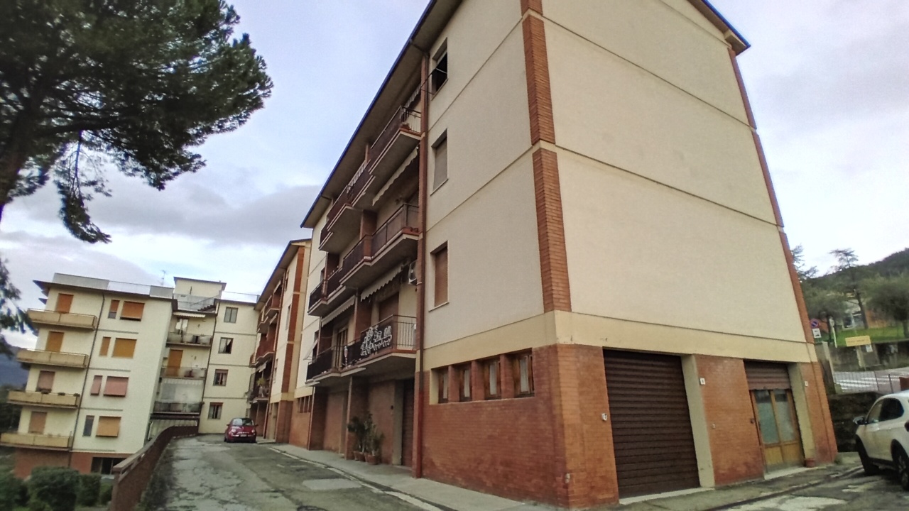 Appartamento in vendita a Pontassieve, 4 locali, prezzo € 188.000 | PortaleAgenzieImmobiliari.it
