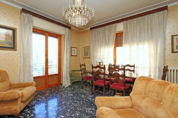 Appartamento in vendita a Pontassieve, 5 locali, prezzo € 203.000 | PortaleAgenzieImmobiliari.it