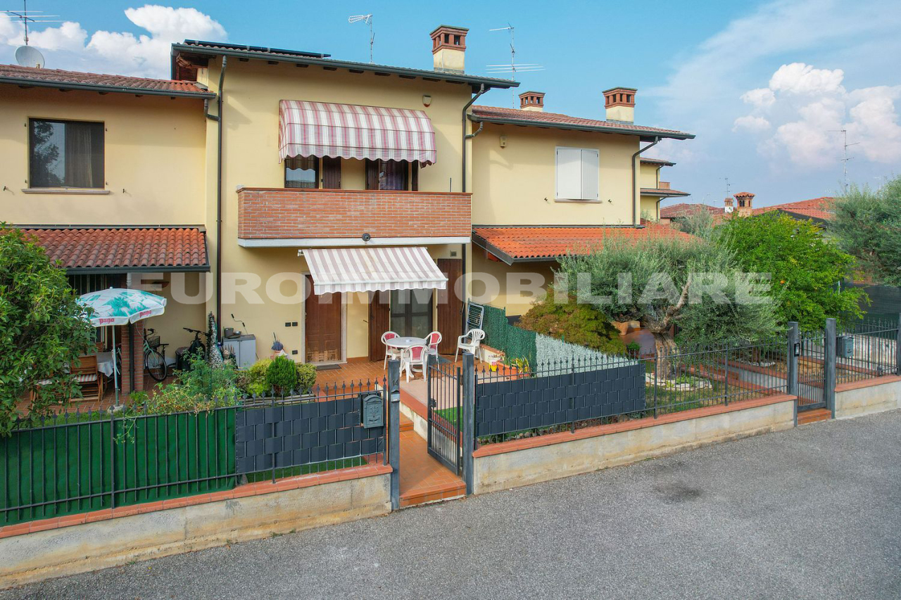 Villa in vendita a Castrezzato, 4 locali, prezzo € 229.000 | CambioCasa.it