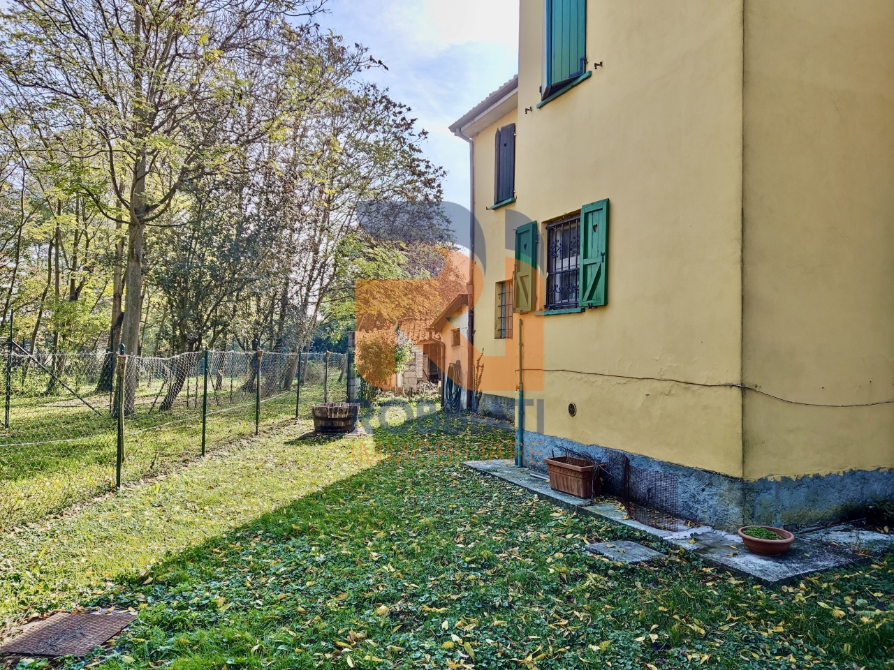 Villa in vendita a Sommo, 3 locali, prezzo € 90.000 | PortaleAgenzieImmobiliari.it