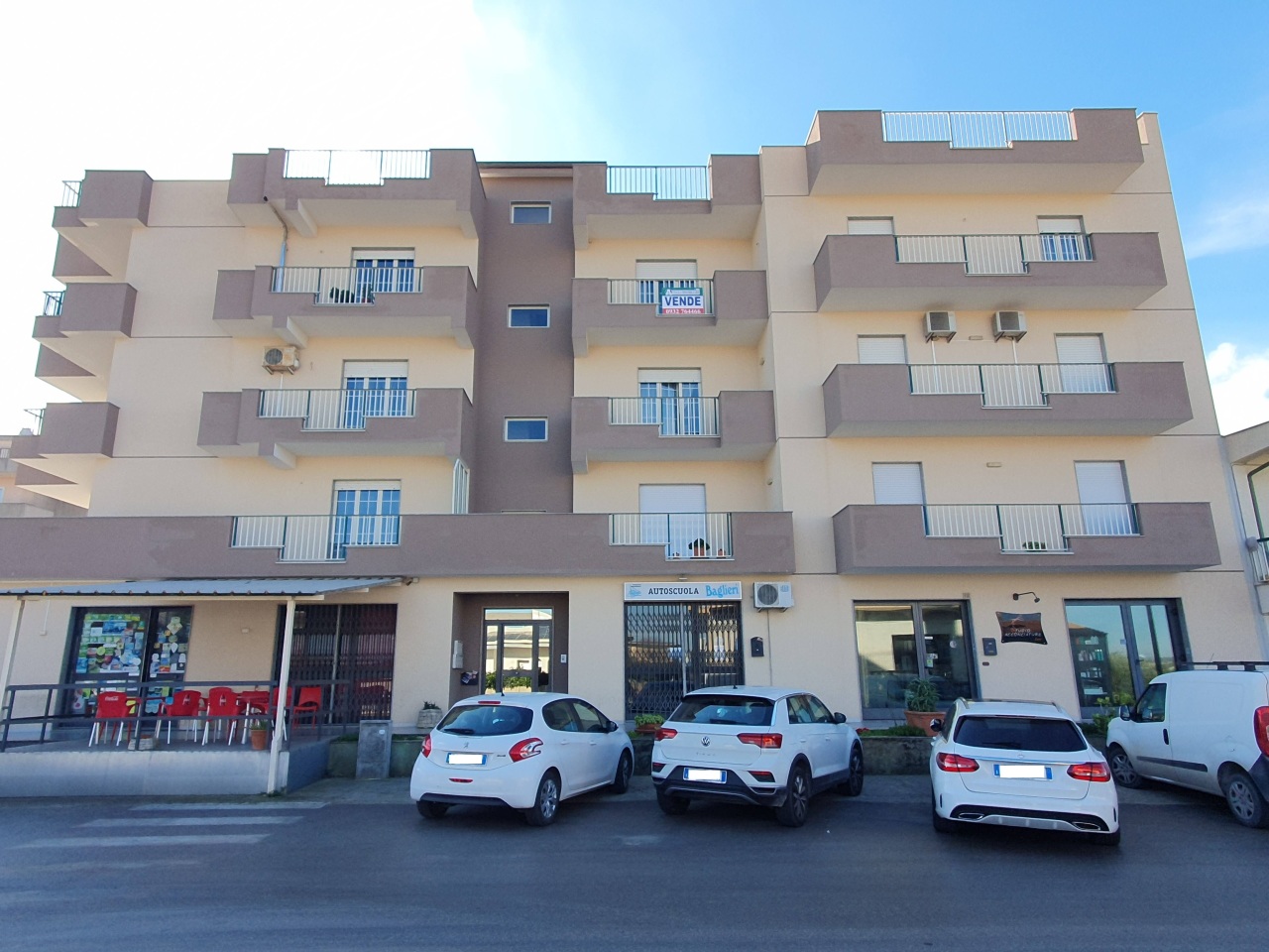 Appartamento in vendita a Modica, 5 locali, prezzo € 108.000 | PortaleAgenzieImmobiliari.it