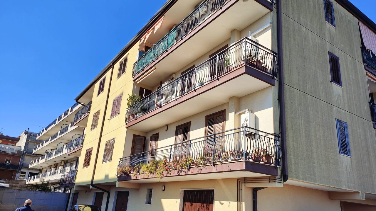 Appartamento in vendita a Canicattini Bagni, 3 locali, prezzo € 118.000 | PortaleAgenzieImmobiliari.it