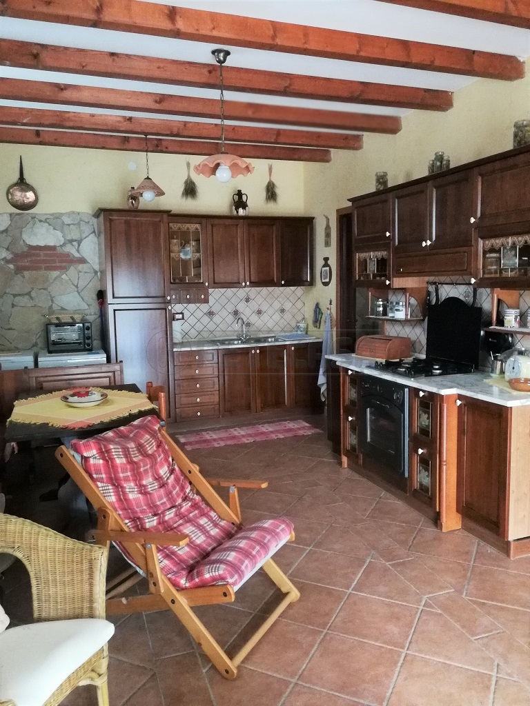 Villa a Schiera in vendita a Caltanissetta, 5 locali, Trattative riservate | PortaleAgenzieImmobiliari.it