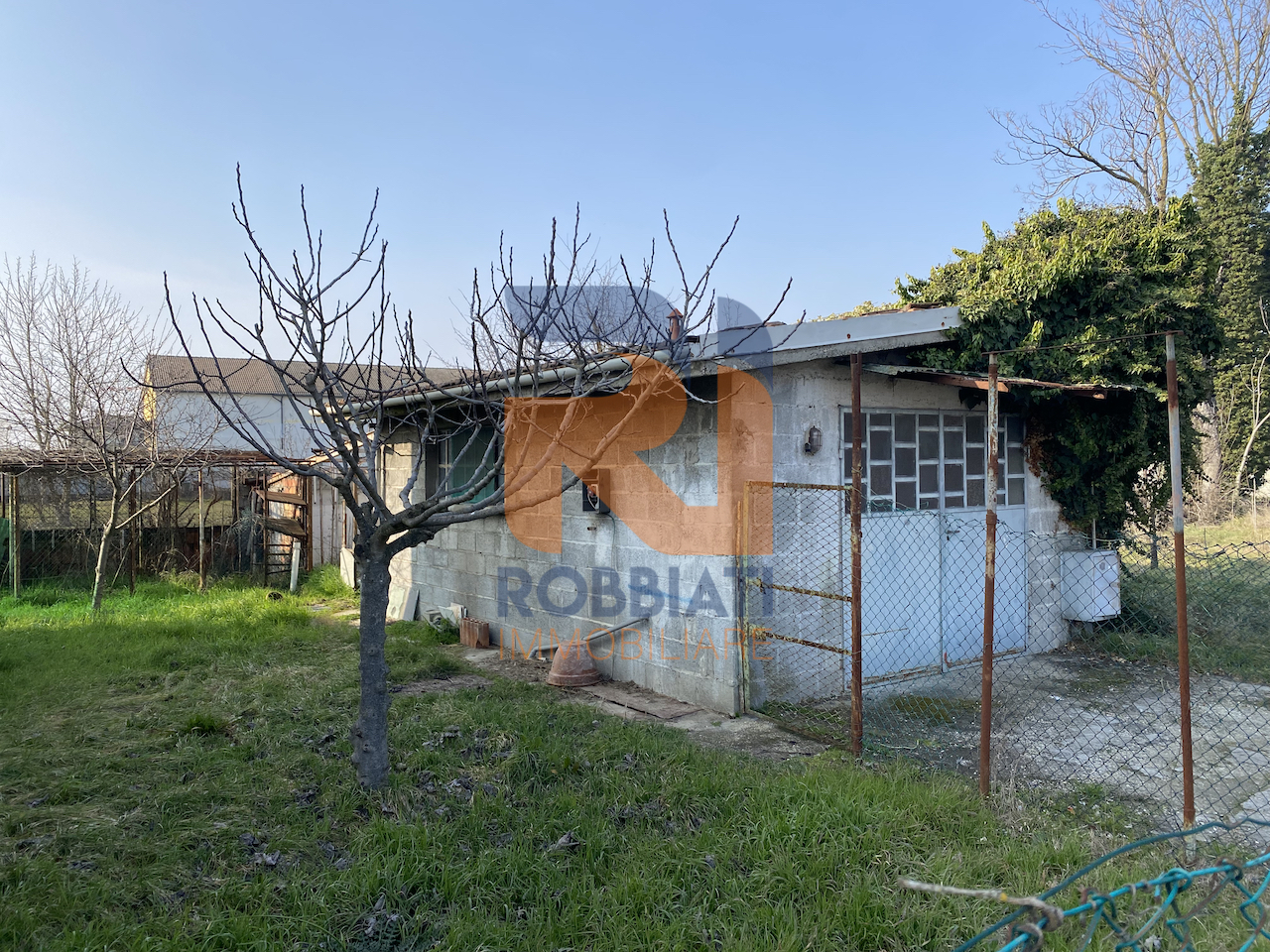 Box / Garage in vendita a Bressana Bottarone, 1 locali, prezzo € 15.000 | PortaleAgenzieImmobiliari.it